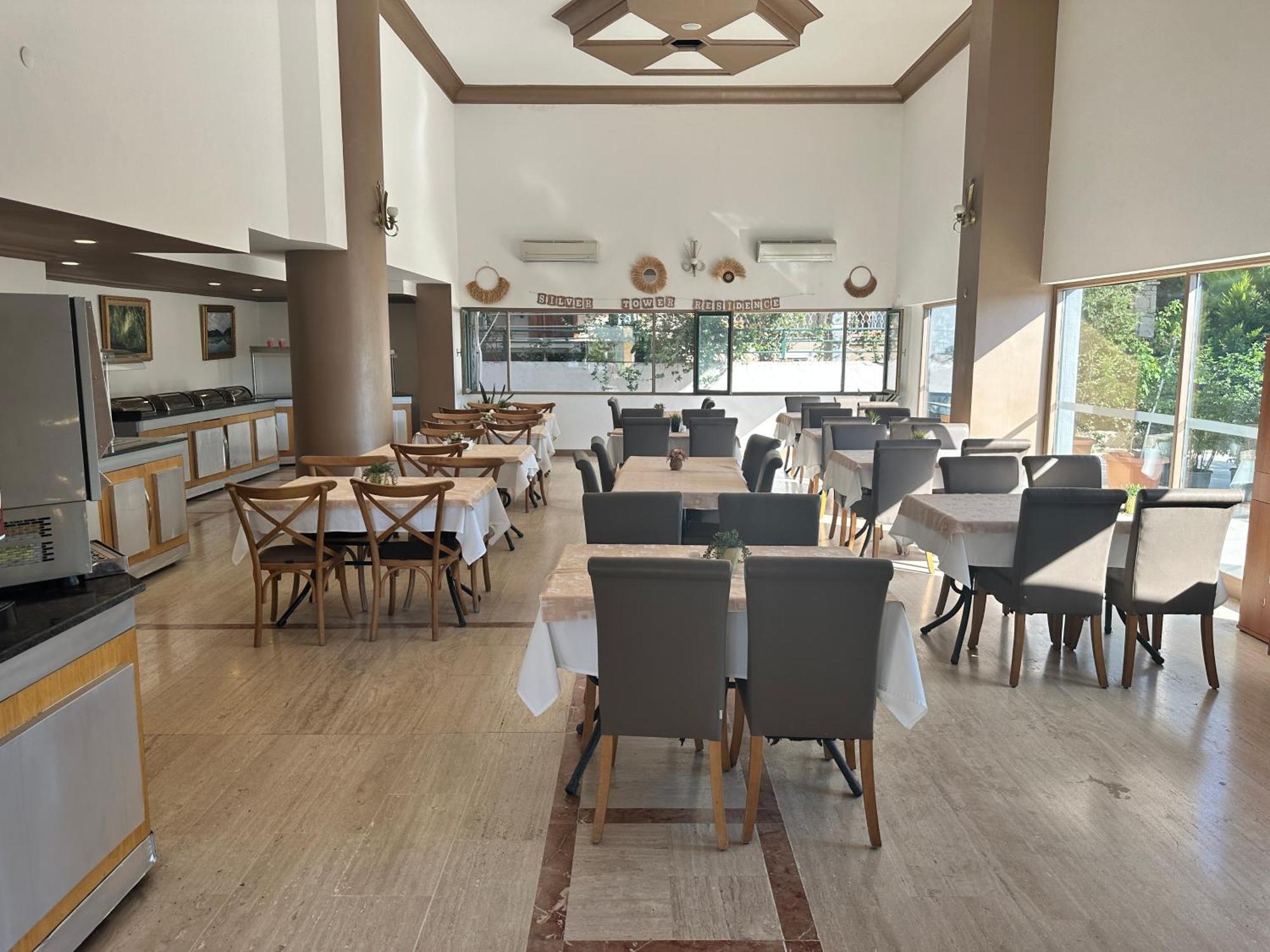 Silver Tower Aparthotel Kuşadası